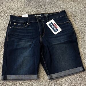 Levi's Dark Blue Denim Jeans